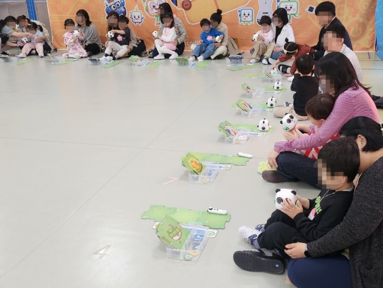 렌쥴리에듀테인먼트 유치부 인공지능 코딩 캠프 & 조남유치원 6세반 학부모 참여수업...