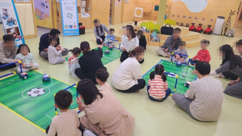 렌쥴리에듀테인먼트 인공지능 코딩 & 단설유치원 학부모 참여 코딩 캠프(3일차 7세반...
