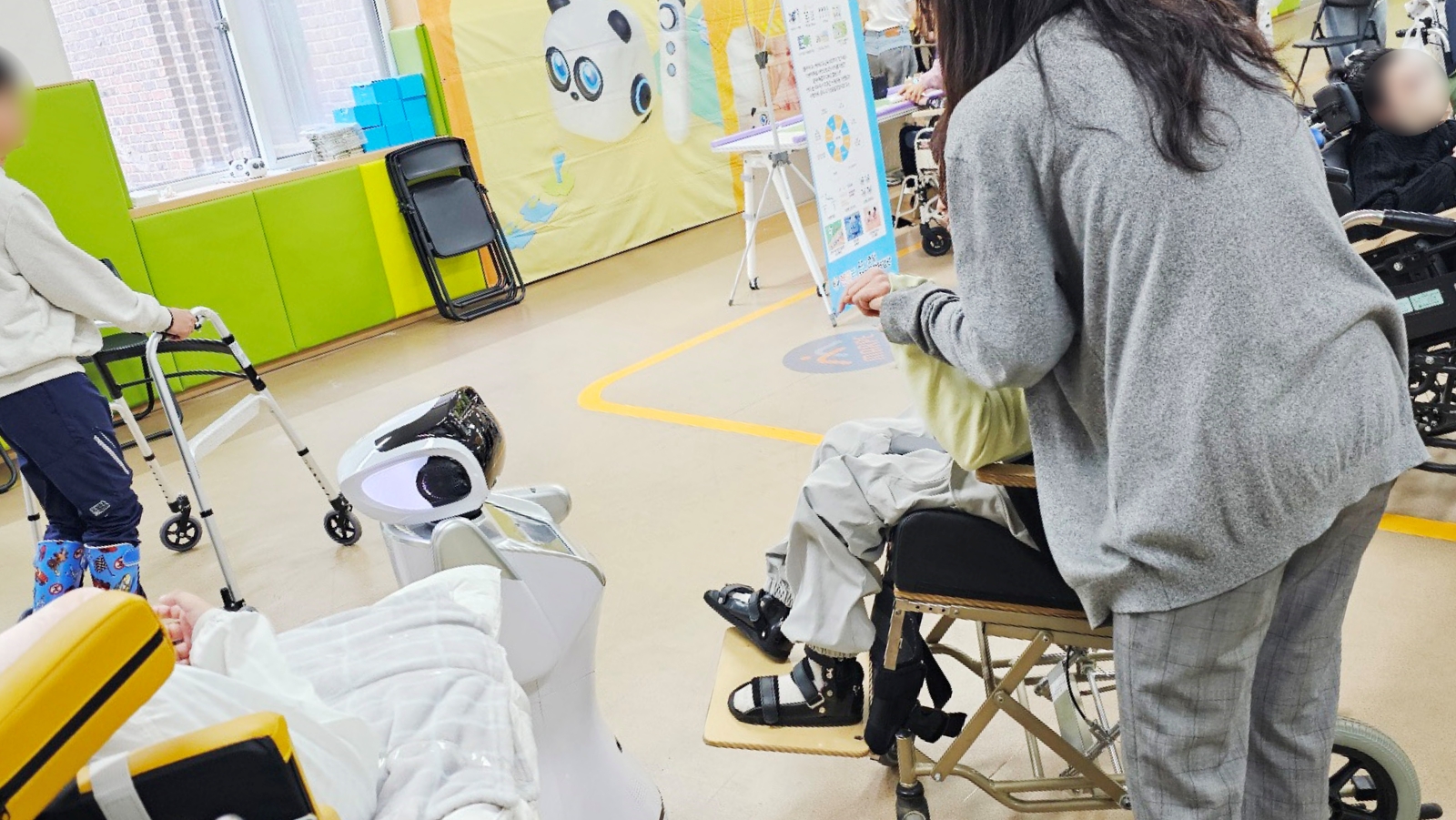 서울 정진학교 AI 로봇 코딩캠프 현장